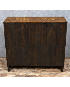 Le village de 58 brocanteurs - Importante commode sciban galbée époque Louis XV, en marqueterie