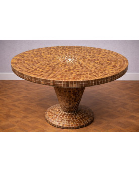 Le village de 58 brocanteurs - Table ronde en mosaïque de céramique émaillée – piètement central conique