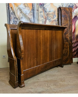Le village de 58 brocanteurs - Buffet époque Empire en noyer