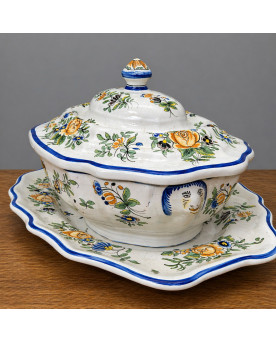Le village de 58 brocanteurs - Buffet époque Empire en noyer