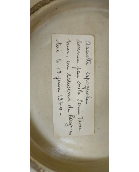 Le village de 58 brocanteurs - Assiette en faïence espagnole à décor bleu – XIXe siècle