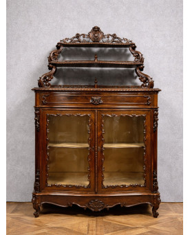 Le village de 58 brocanteurs - Vitrine galbée époque Napoléon III en acajou