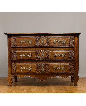 Le village de 58 brocanteurs - Importante Commode Lyonnaise époque Louis XV en noyer massif