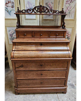 Le village de 58 brocanteurs - Buffet époque Empire en noyer