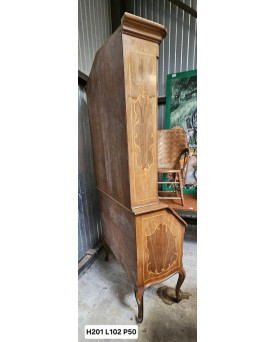 Le village de 58 brocanteurs - Buffet époque Empire en noyer