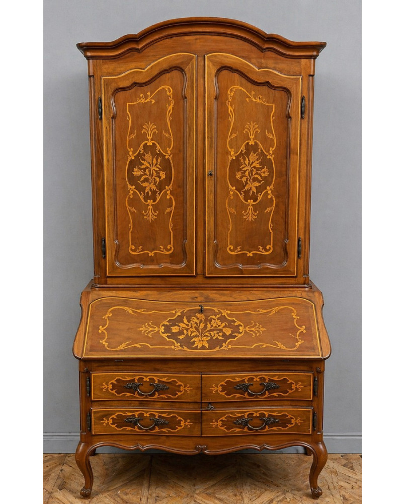 Le village de 58 brocanteurs - bibliothèque cabinet de style Louis XV galbée en marqueterie