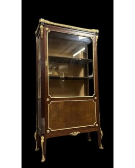 Le village de 58 brocanteurs - Bureau - commode ou commode scriban époque Louis XV en marquéterie