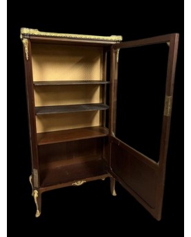 Le village de 58 brocanteurs - Bureau - commode ou commode scriban époque Louis XV en marquéterie