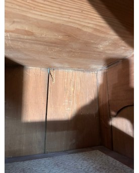 Le village de 58 brocanteurs - Armoire Alsacienne époque Louis XIII en noyer massif