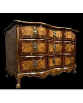 Le village de 58 brocanteurs - Armoire Alsacienne époque Louis XIII en noyer massif