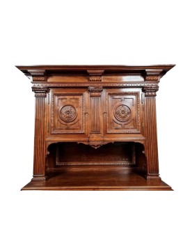 Le village de 58 brocanteurs -  Buffet deux corps style renaissance en noyer massif