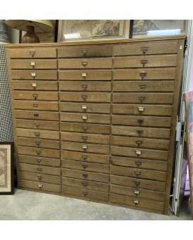 Le village de 58 brocanteurs -  Vitrine Venitienne en bois peint