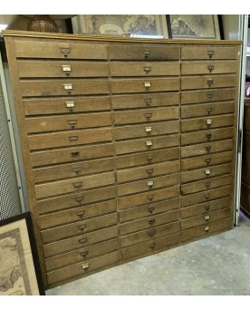 Le village de 58 brocanteurs -  Meuble de métier / classeur d'architecte ou de collectionneur