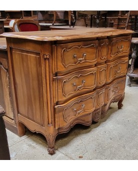 Le village de 58 brocanteurs - Commode arbalète style louis XV estampillée en merisier