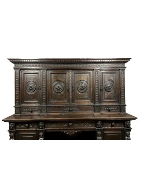 Le village de 58 brocanteurs -  Important buffet Renaissance de château en noyer massif