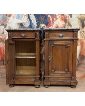 Le village de 58 brocanteurs - Paire de chevets époque Napoléon III en noyer