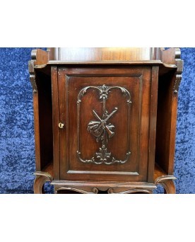 Le village de 58 brocanteurs - Meuble D’apparat En Acajou époque Napoléon III Vers 1880