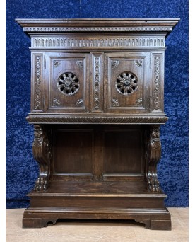 Le village de 58 brocanteurs - Cabinet Dressoir Style Renaissance En Chêne Circa 1850