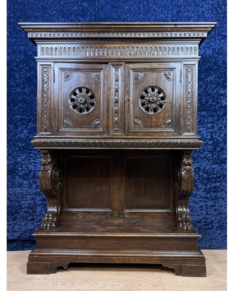 Le village de 58 brocanteurs - Cabinet Dressoir Style Renaissance En Chêne Circa 1850