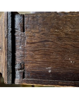 Le village de 58 brocanteurs -  Cabinet époque Louis XIII En Chêne Massif