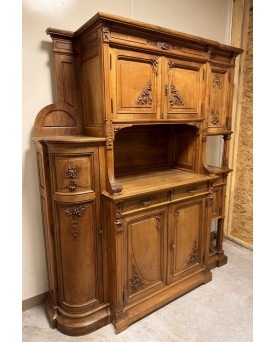 Le village de 58 brocanteurs - D'après Gauthier Poinsignon Buffet époque Art Nouveau Ecole de Nancy en noyer