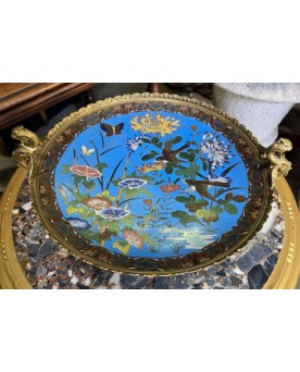 Le village de 58 brocanteurs -  Asie XIXeme : coupe cloisonnée sur talon en bronze doré