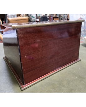 Le village de 58 brocanteurs -  Classeur porte lettres de bureau a rideau, en acajou et joncs de cuivre