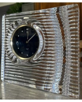 Village des brocanteurs 58 - Daum France : Luxueuse pendule de bureau vintage en cristal vers 1970
