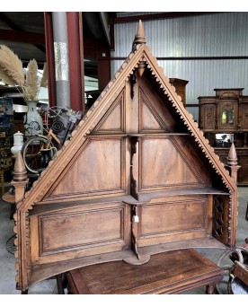 Le village de 58 brocanteurs - Chapelle d'Autel style Gotique en chene