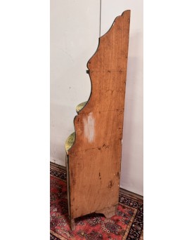 Le village de 58 brocanteurs - Encoignure galbée style Louis XV Venitienne en bois laqué