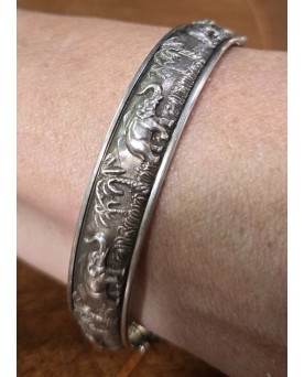 Le village de 58 brocanteurs -Bracelet bèrbére en argent