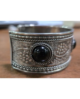 Le village de 58 brocanteurs - Bracelet bèrbére en argent et pierre