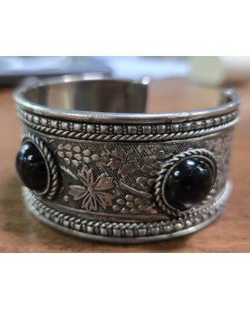 Le village de 58 brocanteurs - Bracelet bèrbére en argent et pierre