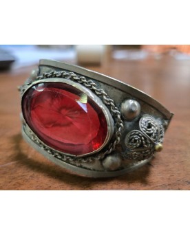 Le village de 58 brocanteurs -Bracelet bèrbére en argent et pierre