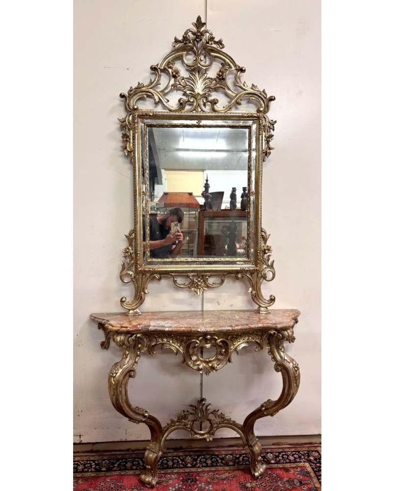 Le village de 58 brocanteurs - Importante console de chateau galbée + miroir style Louis XV en bois doré et argenté