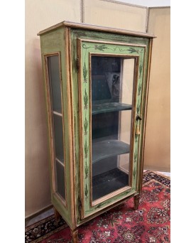 Le village de 58 brocanteurs -  Vitrine Venitienne en bois peint