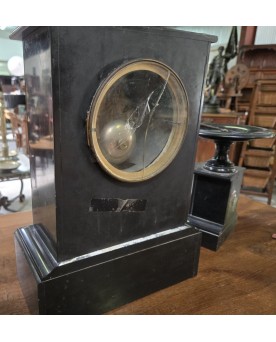 Le village de 58 brocanteurs - Buffet époque Empire en noyer