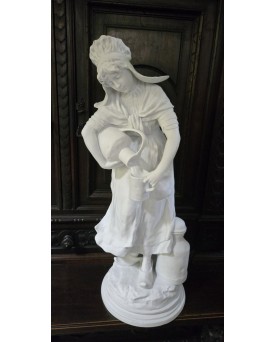 Le village de 58 brocanteurs - Mathurin Moreau : très grand sujet en biscuit / la jeune fille a la cruche