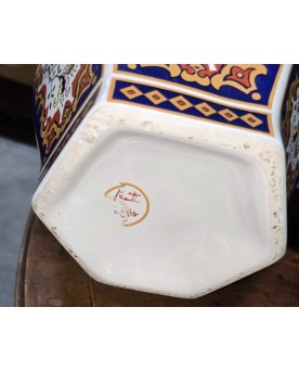 Le village de 58 brocanteurs - Paire de vases balustres en porcelaine Imari