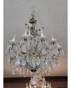 Le village de 58 brocanteurs -Très important lustre Murano époque XIXeme
