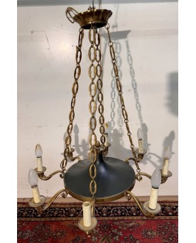 Le village de 58 brocanteurs - Grand Lustre aux dauphins a 8 bras de lumières de style empire en bronze