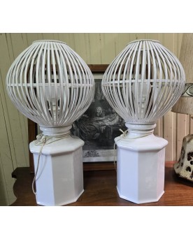 Le village de 58 brocanteurs - paire de trés grandes lampes modernistes en ceramique et bois peint