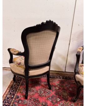 Le village de 58 brocanteurs -  Vitrine Venitienne en bois peint