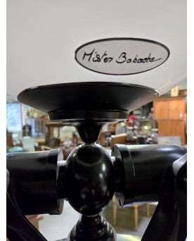 Le village de 58 brocanteurs - insolite lampe moderniste en thermoformé de la marque Mister Babache / haut 103cm