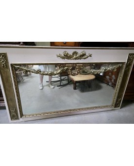 Le village de 58 brocanteurs - Buffet époque Empire en noyer